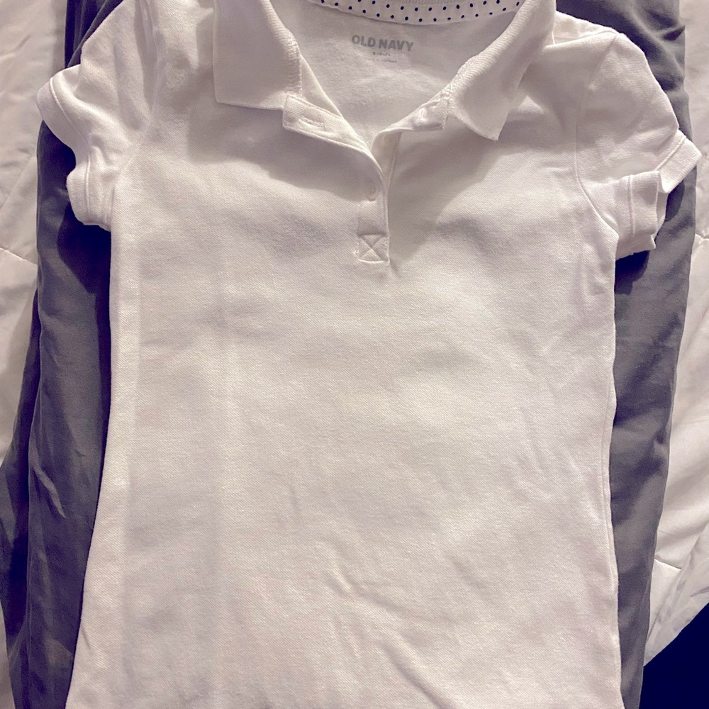 Girls White Old Navy Uniform shirt size S (6-7)